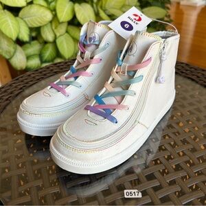 Billy Footwear Hating Essential Hi Top White Kids Sneaker Size 6
